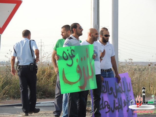 ابناء الحركة الاسلامية في المثلث الجنوبي  يتظاهرون ضد عدوان غزة 